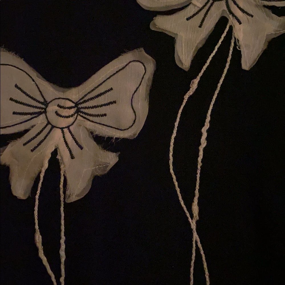 Ladies Top - Picture 3 of 4